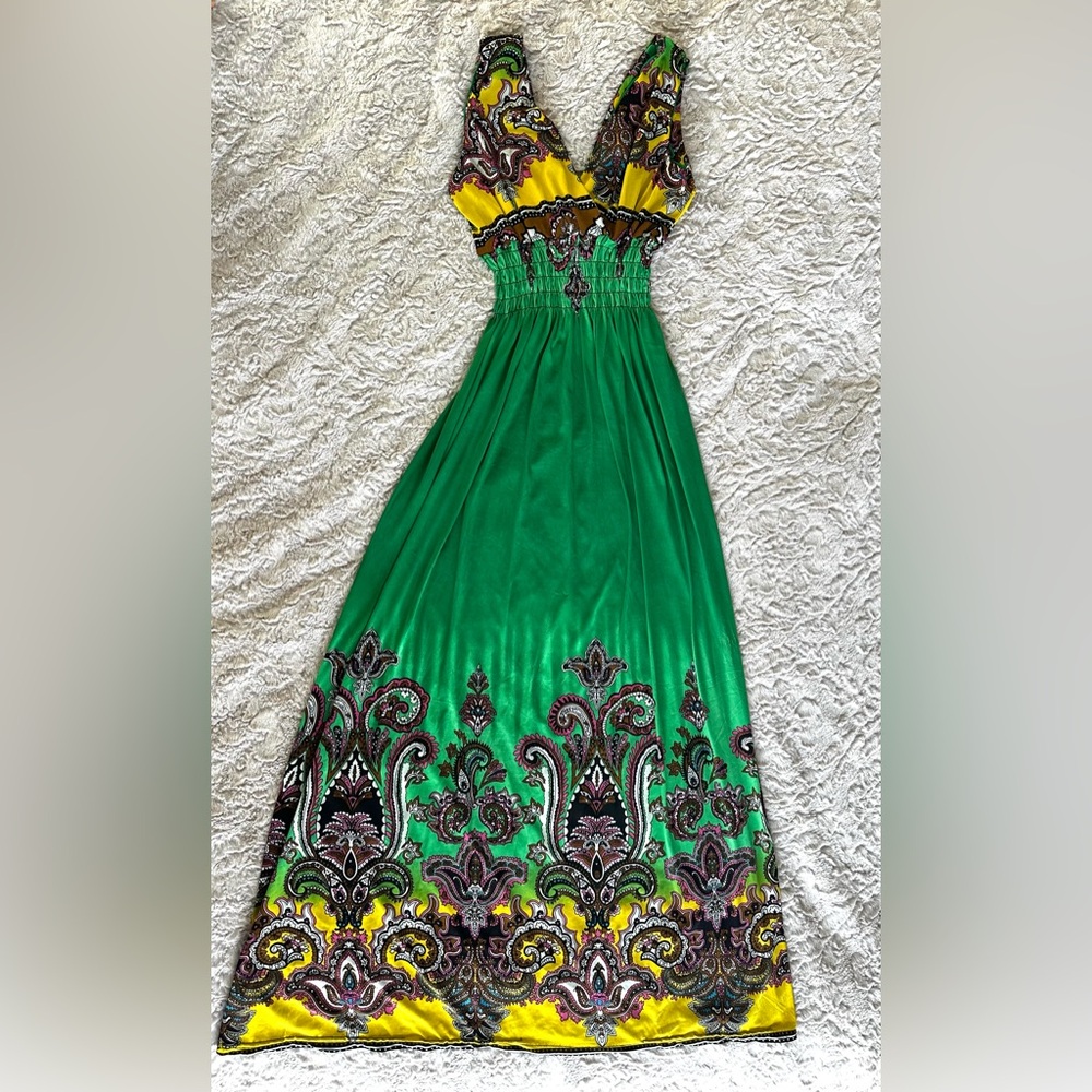 Bahamas beach dress. Size medium